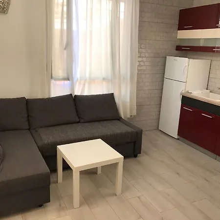 Island Village Apartment *